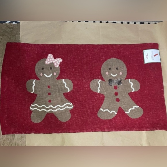 Gingerbread man christmas rug - Picture 1 of 7